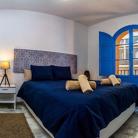 More Center Apartment Σεβίλλη Εξωτερικό φωτογραφία