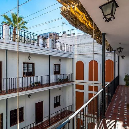 More Center Apartment Σεβίλλη Εξωτερικό φωτογραφία