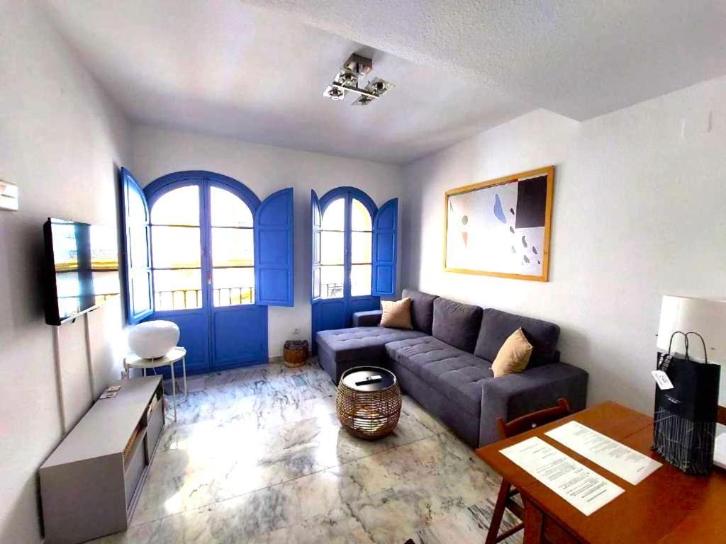 More Center Apartment Σεβίλλη Εξωτερικό φωτογραφία